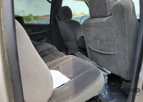 2003 GMC Sierra 2500Hd из США, поврежденный, VIN 1GTHK23103F130049